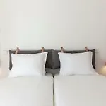 Flh Restauradores Luxus Flat *
